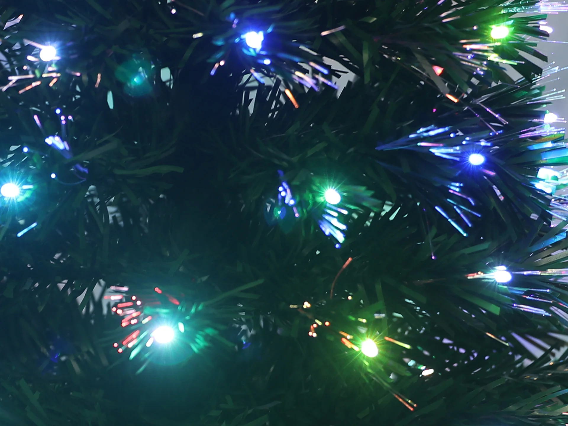 1.5m Christmas Tree with 160 LED Light - Image 8