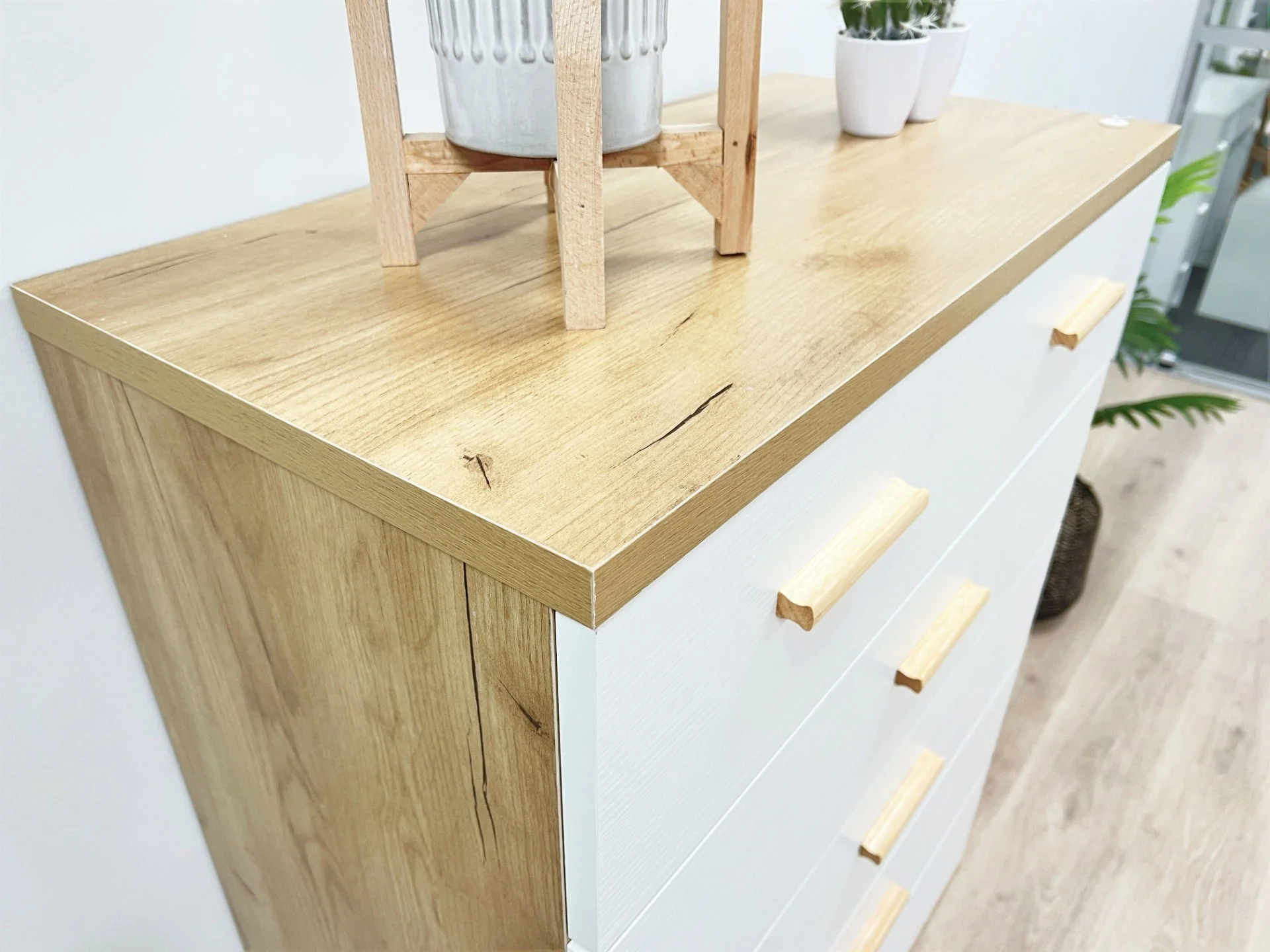 Alton Tallboy 6 Drawers - Natural + White - Image 12