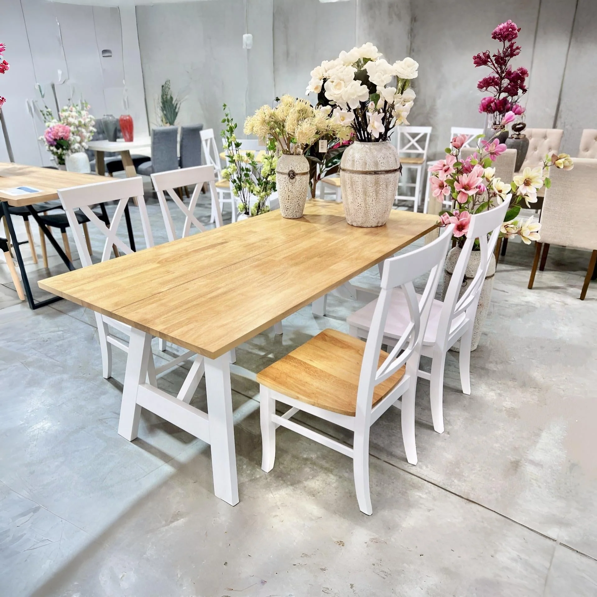 Bali 6 Seater Dining Table - Oak
