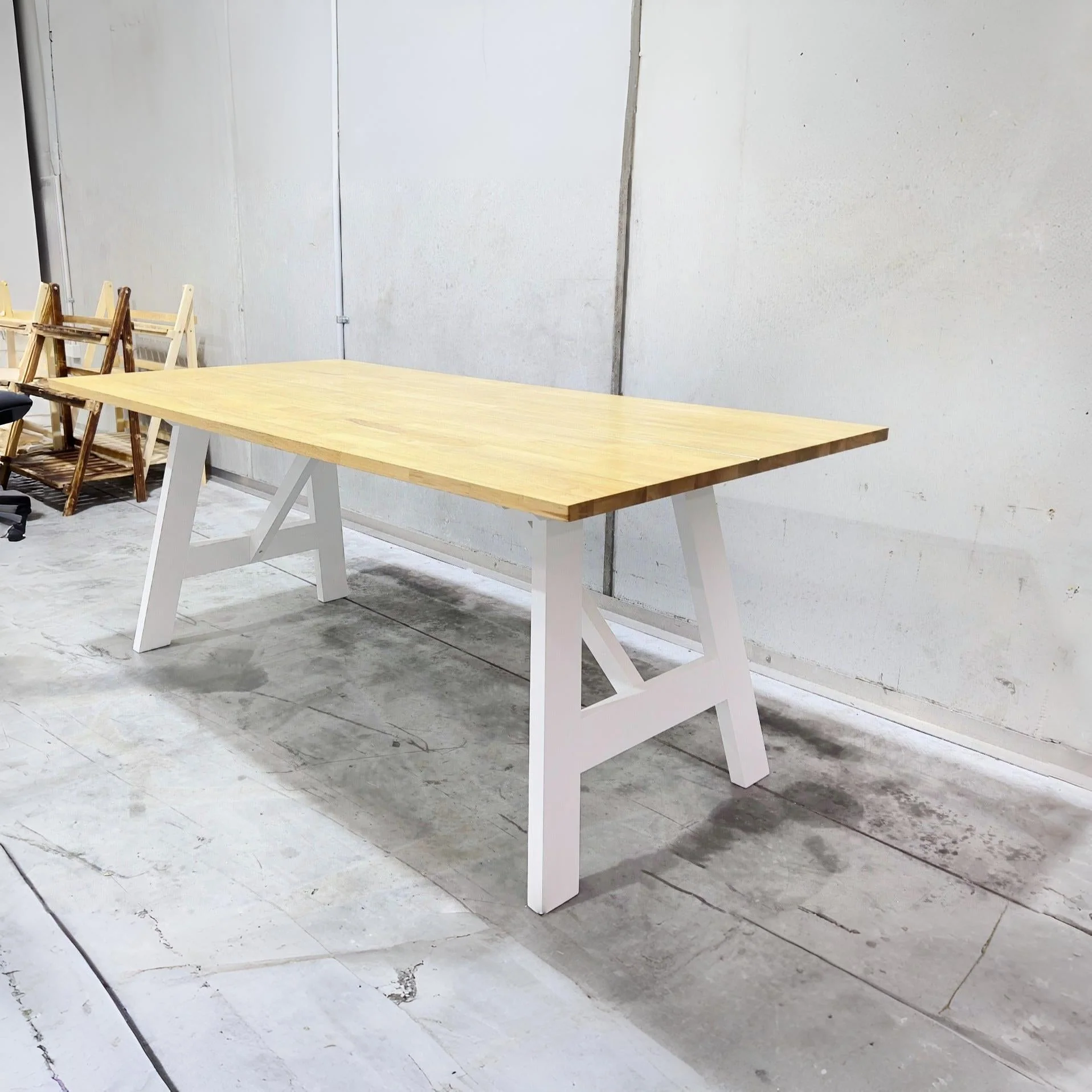 Bali 6 Seater Dining Table - Oak - Image 5