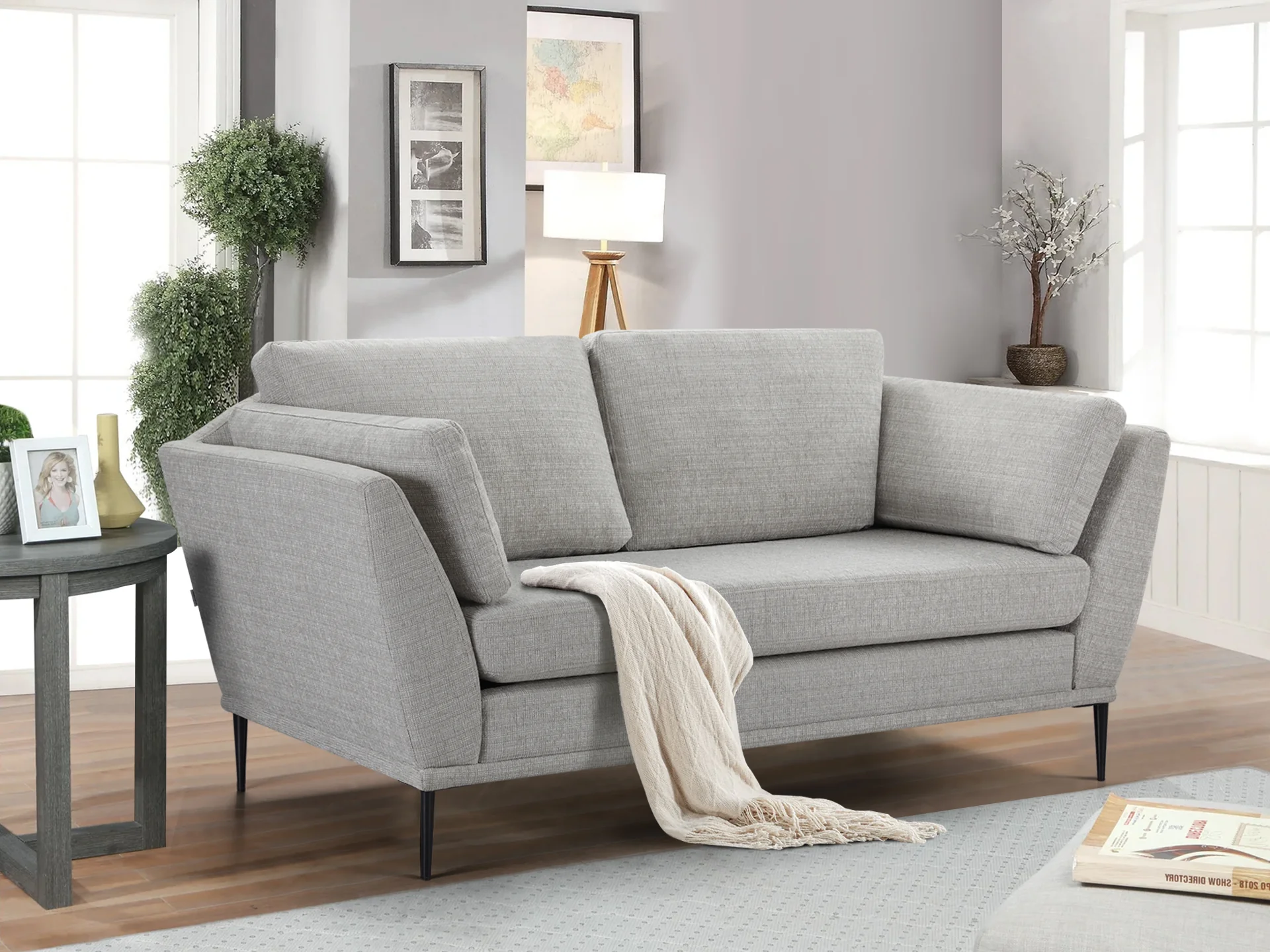 Berlin 2 Seater Sofa - Light Grey - Image 2