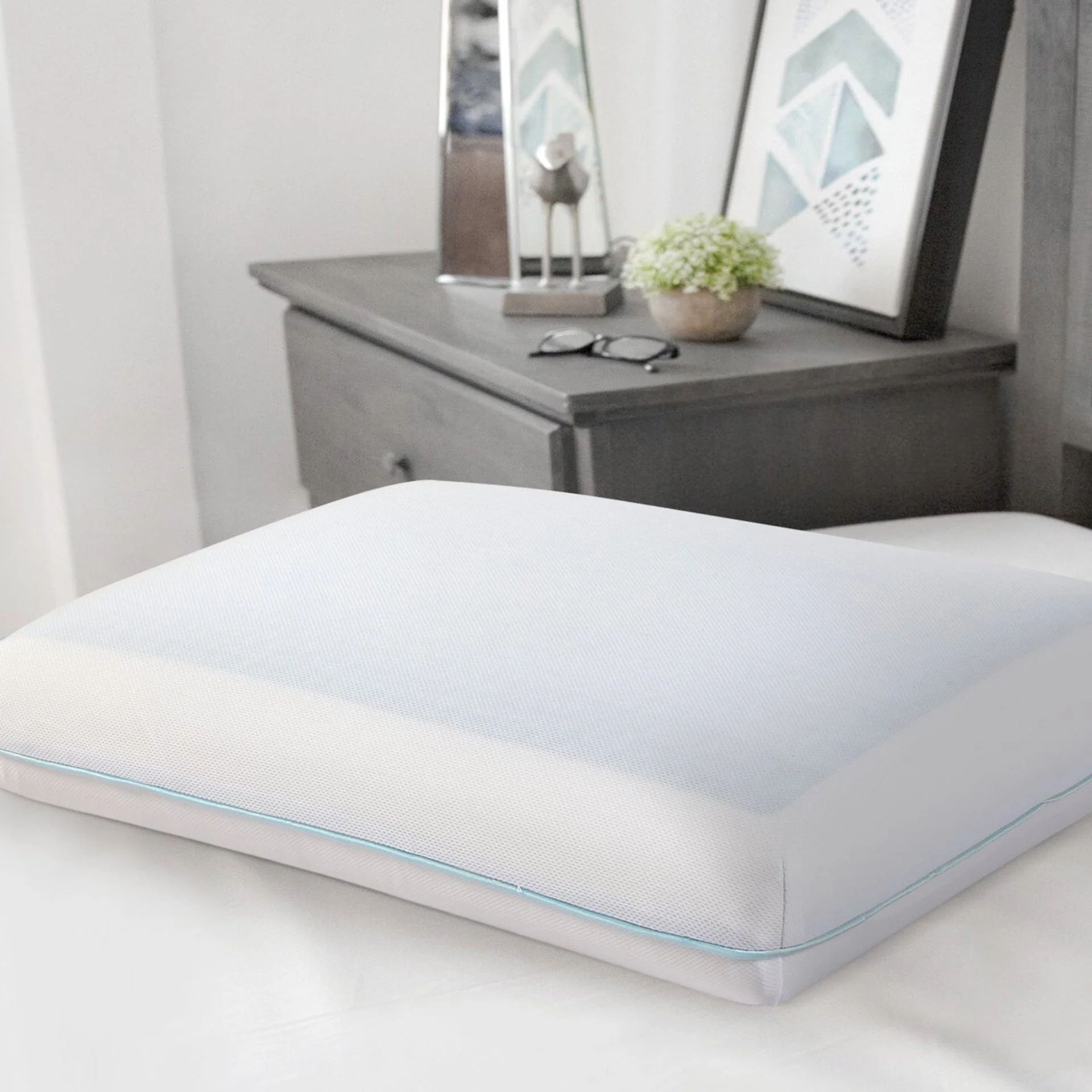 Cool Cloud Gel Top Memory Foam Pillow 60cm x 40cm x 13CM - Image 5