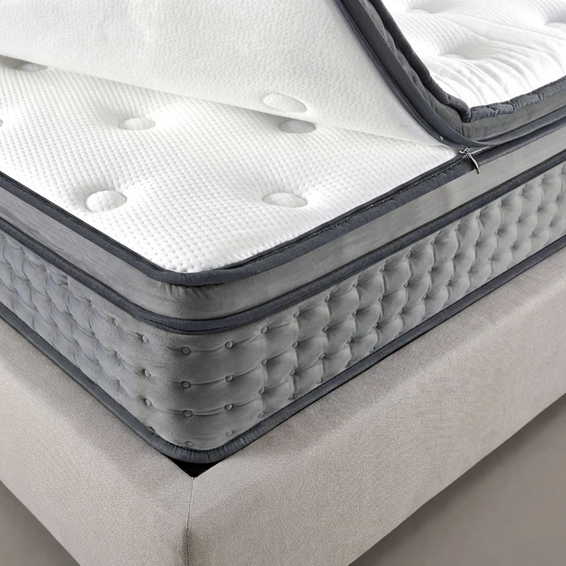 Grand Comodo 4 Sided Mattress - Queen - Image 5