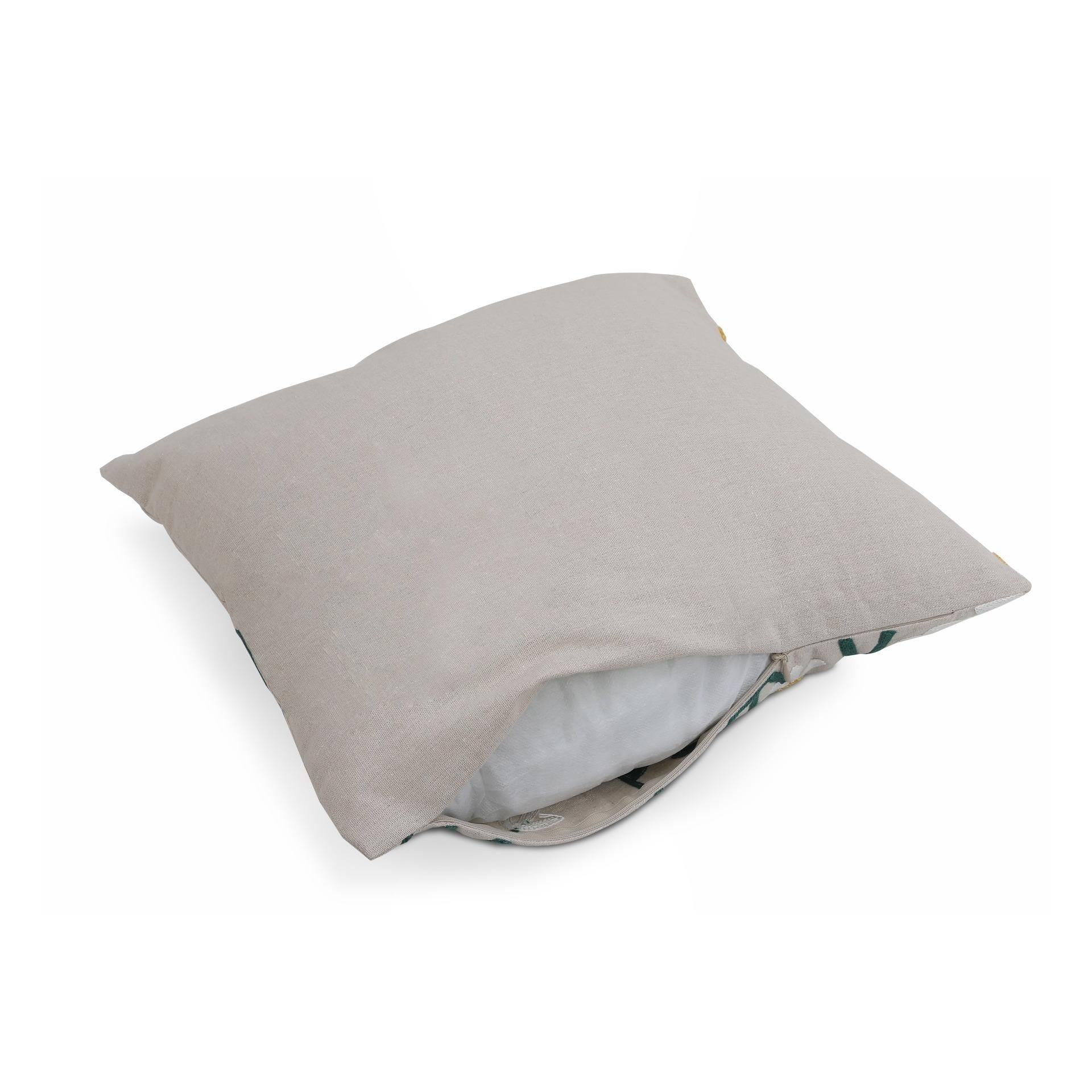 Daisy Cushion 45x45cm - Image 3