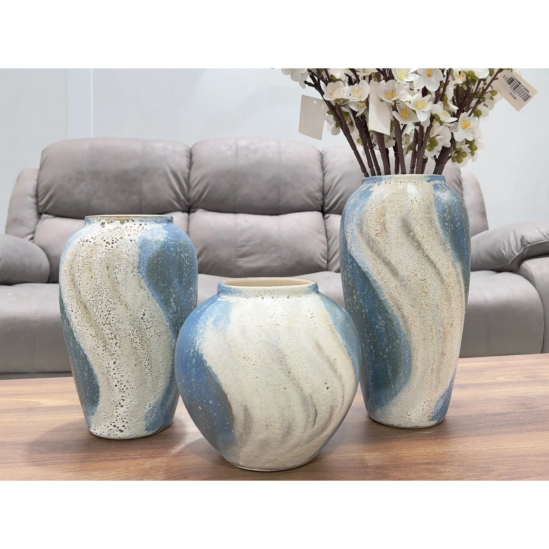 Elara Ceramic Vase Blue and White - Round Small - Image 2