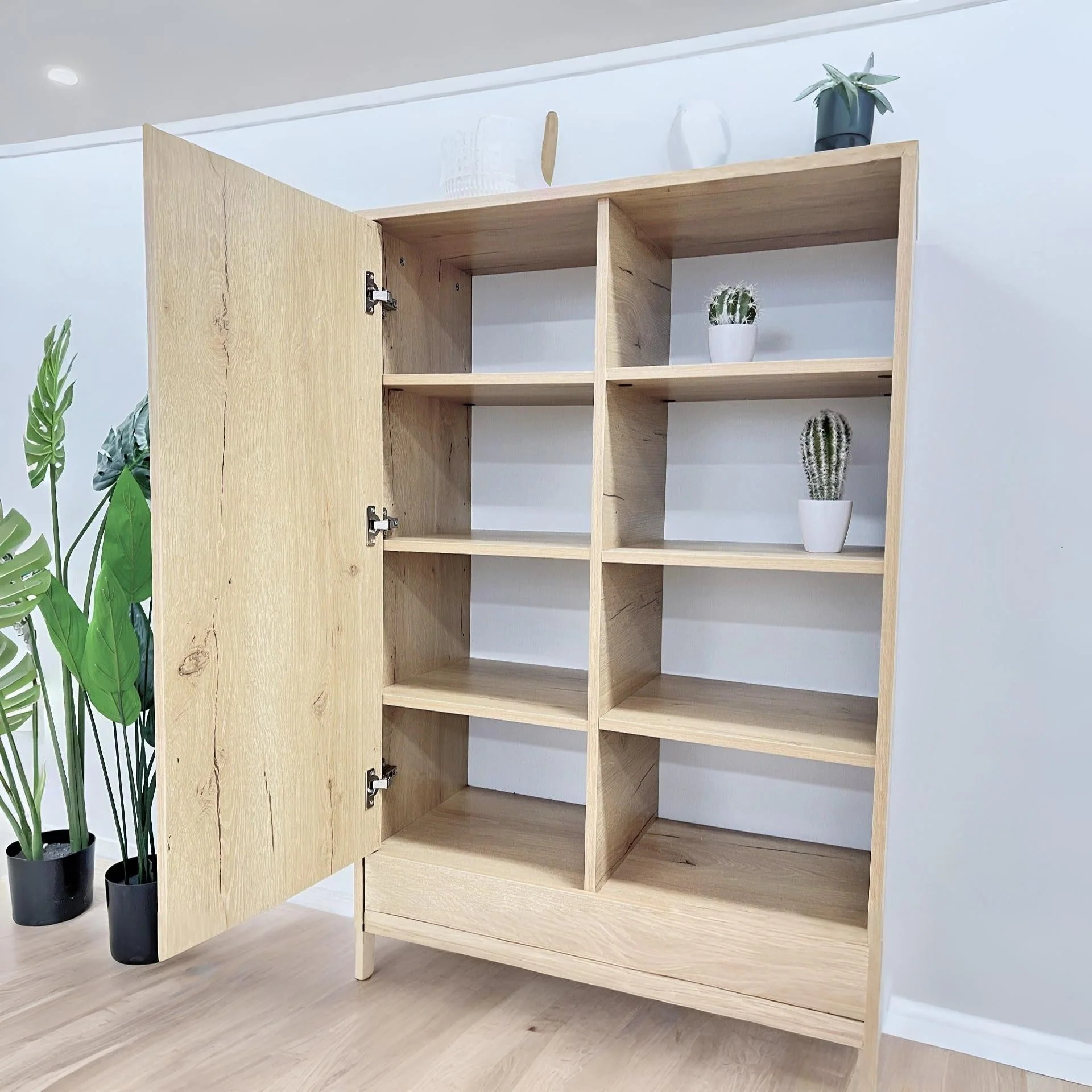 Frohna Bookshelf Cabinet with Drawer - Oak - Image 10