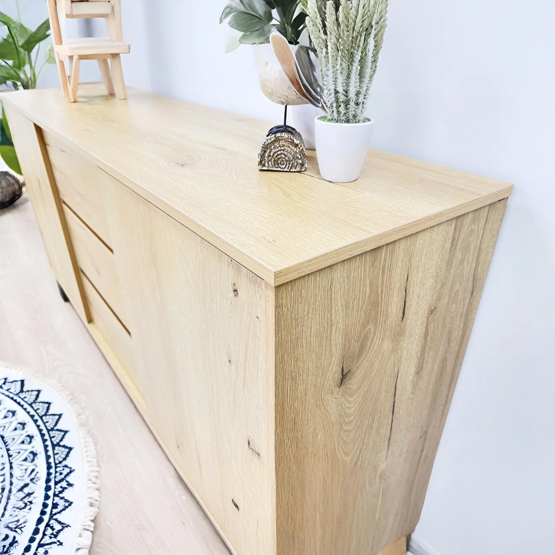 Frohna Sideboard Buffet Table with 3 Drawers - Oak - Image 12