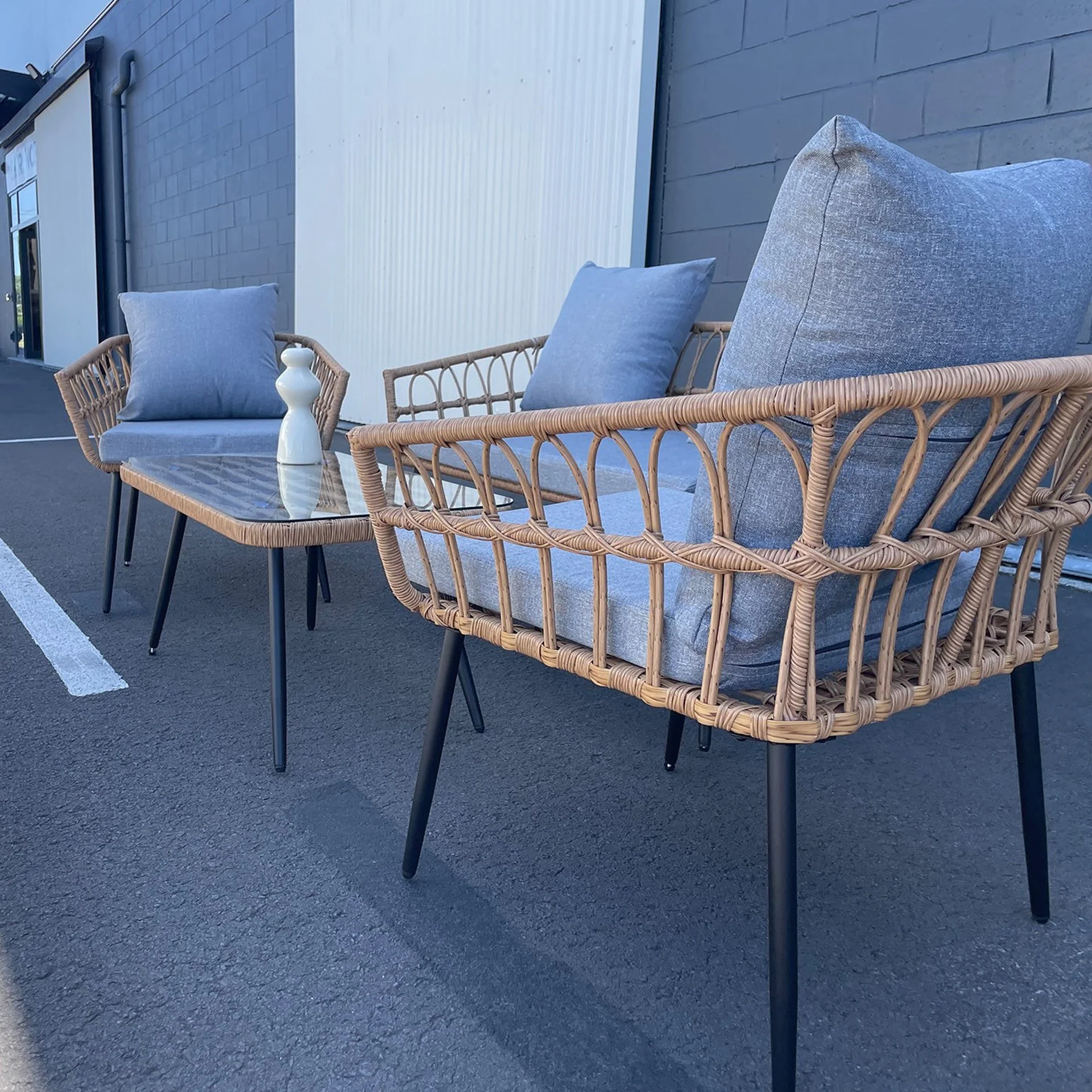Goulburn 4 Piece Outdoor Sofa Set - Grey - Image 6