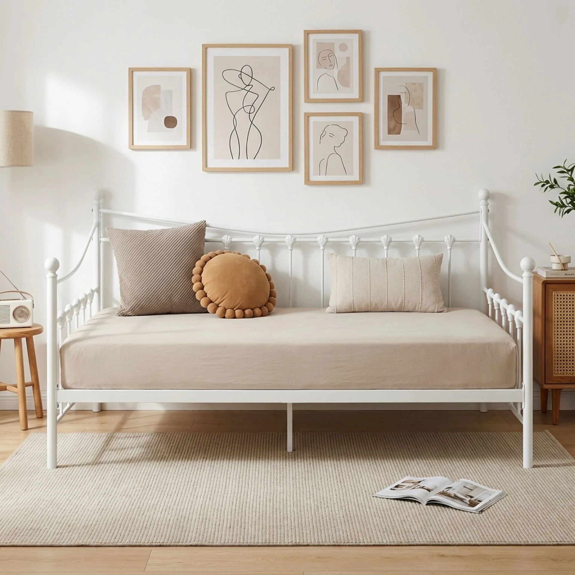 Hartz Single Metal Day Bed - White - Image 5