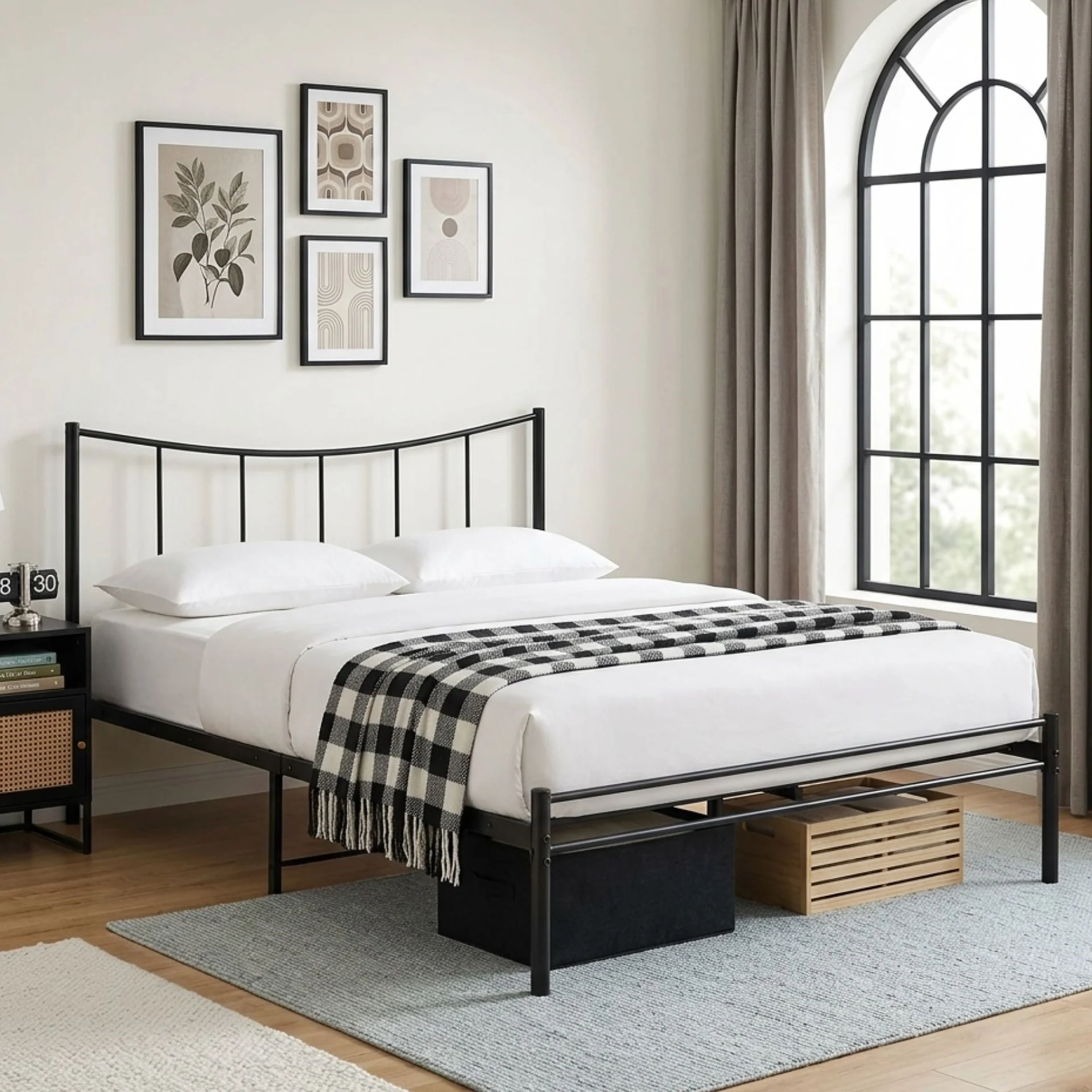 Kinsley Queen Metal Bed Frame - Black