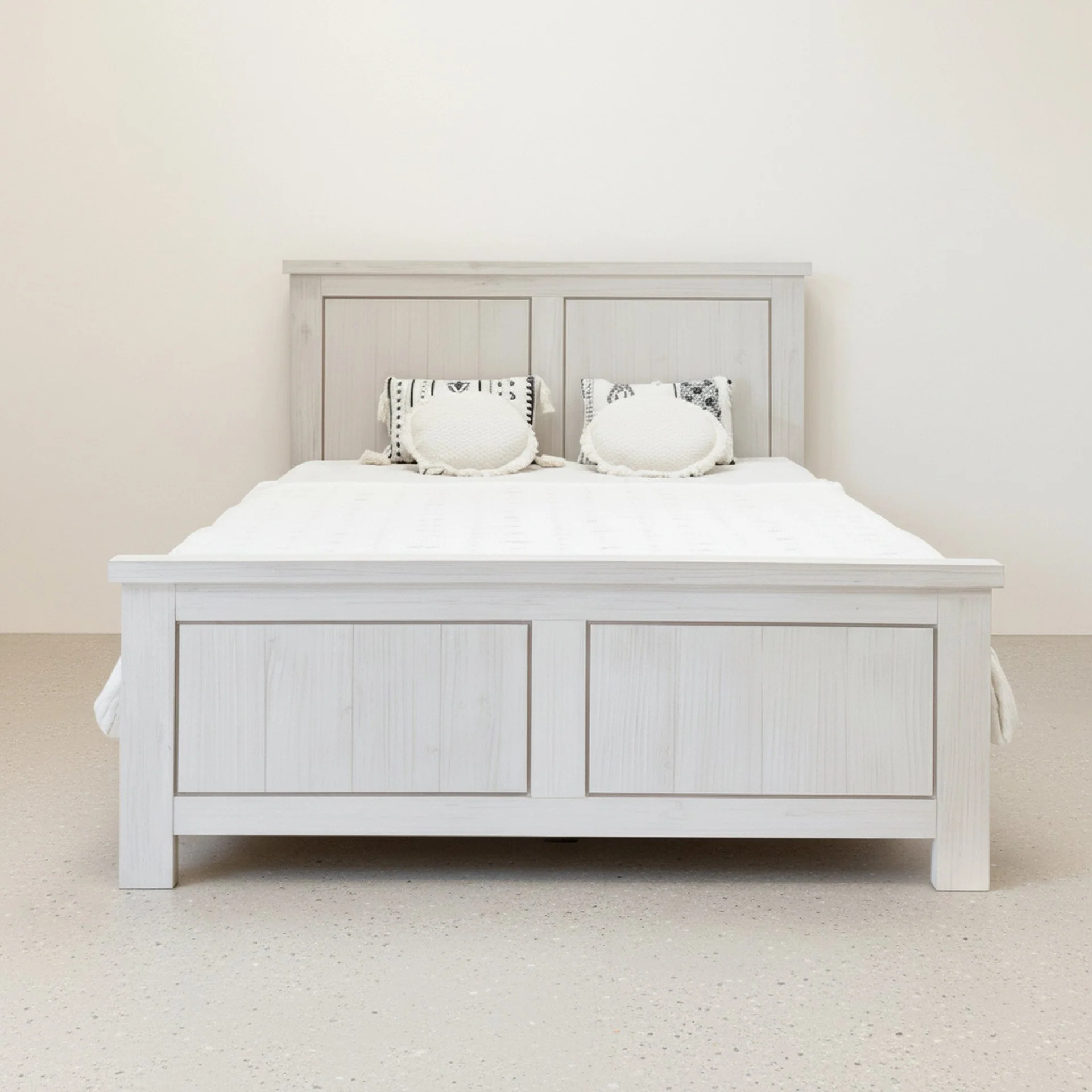 Lincoln Solid Wood Queen Bed Frame - White - Image 5