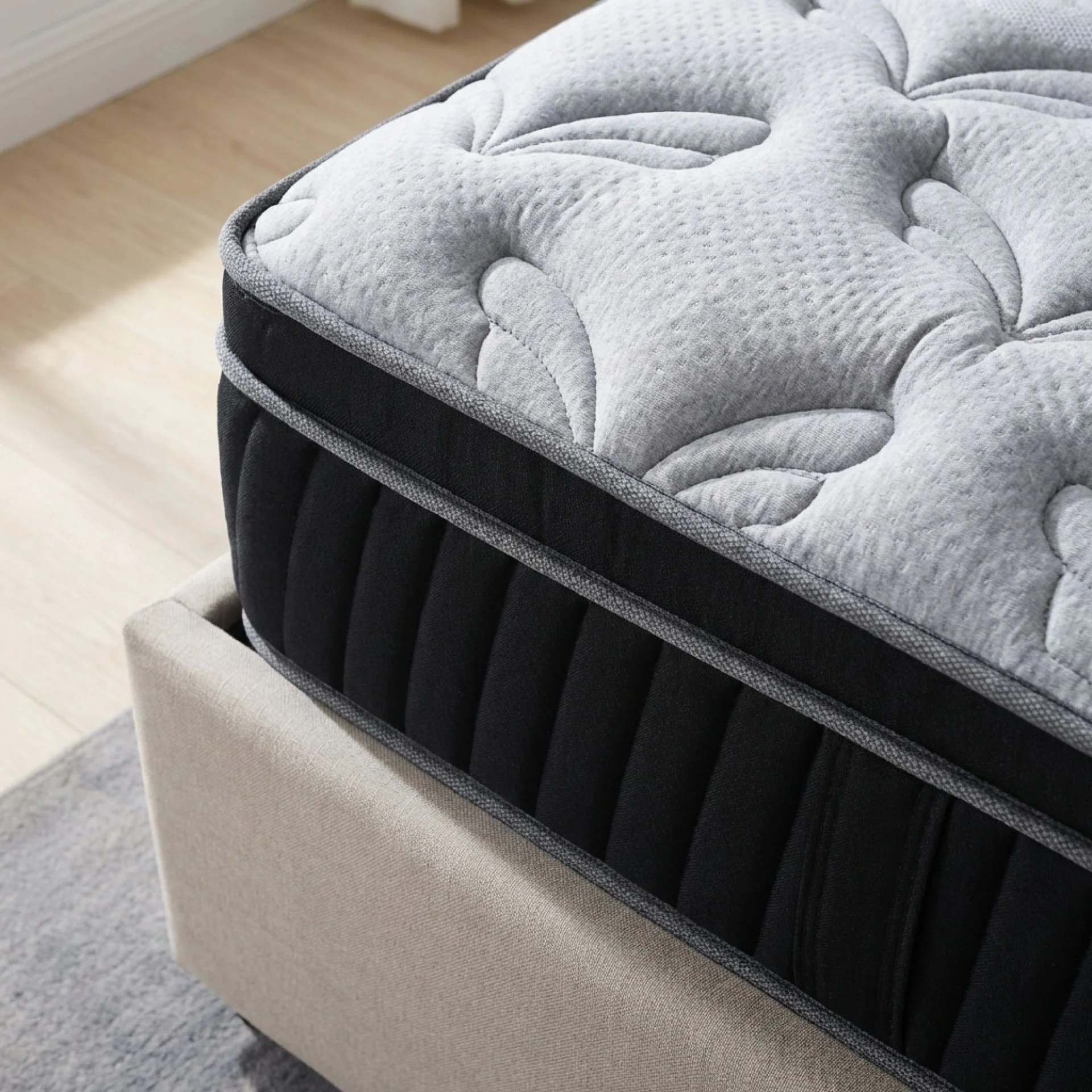 LivingTopia FirmNest Prime Queen Mattress - Image 5