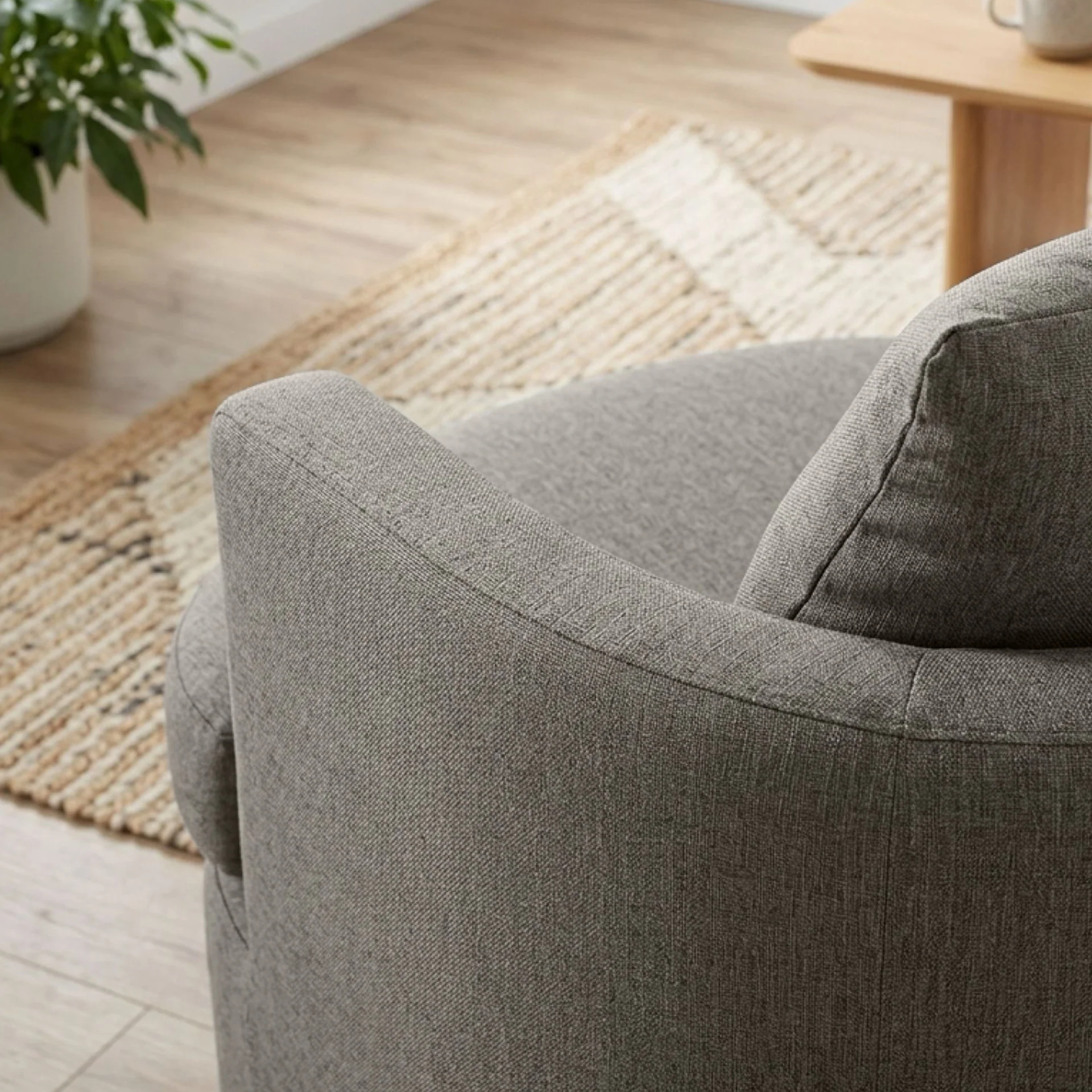 Luva Linen Swivel Armchair - Dark Grey - Image 5