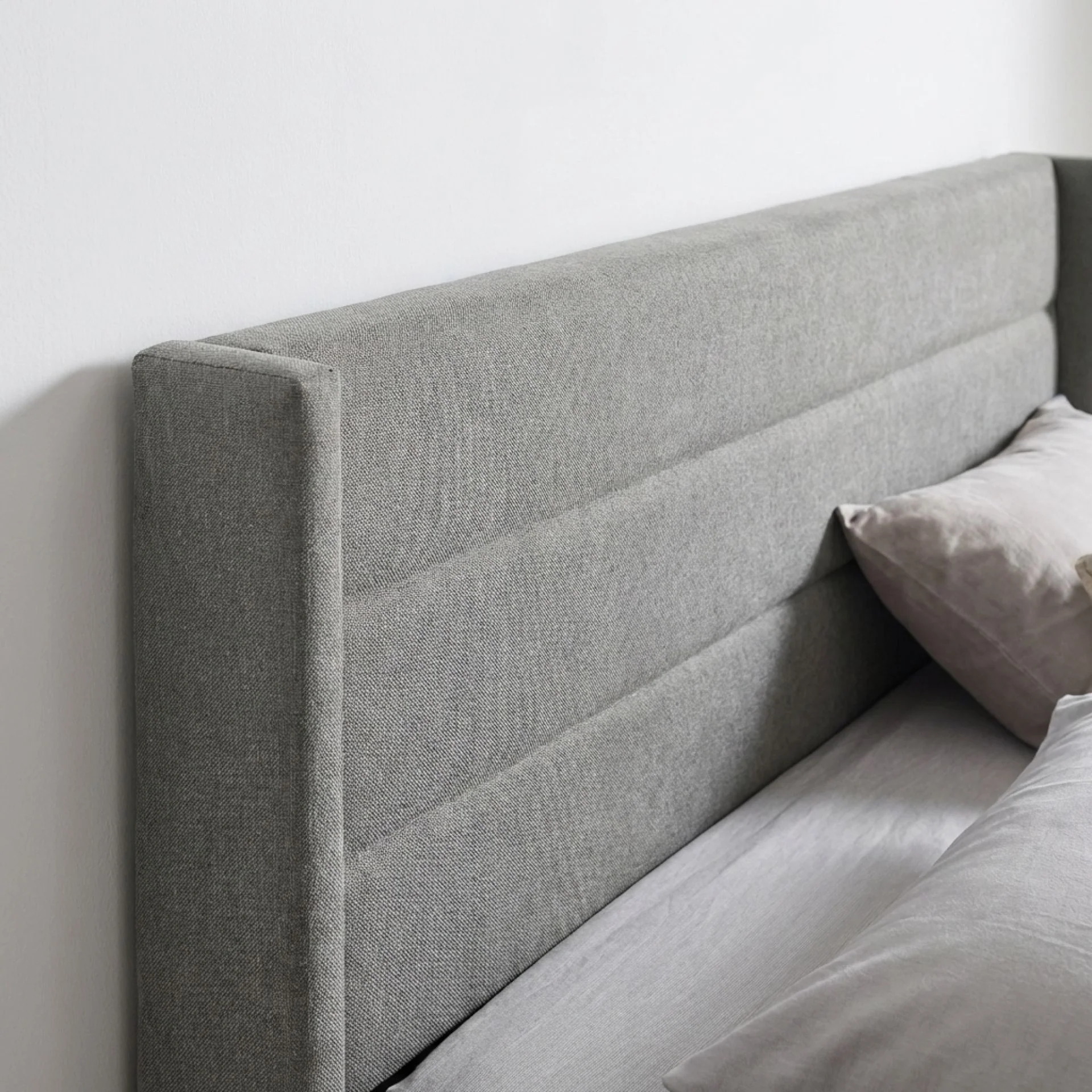 Oasis Queen Bed Frame with 4 Drawers - Grey - Image 6