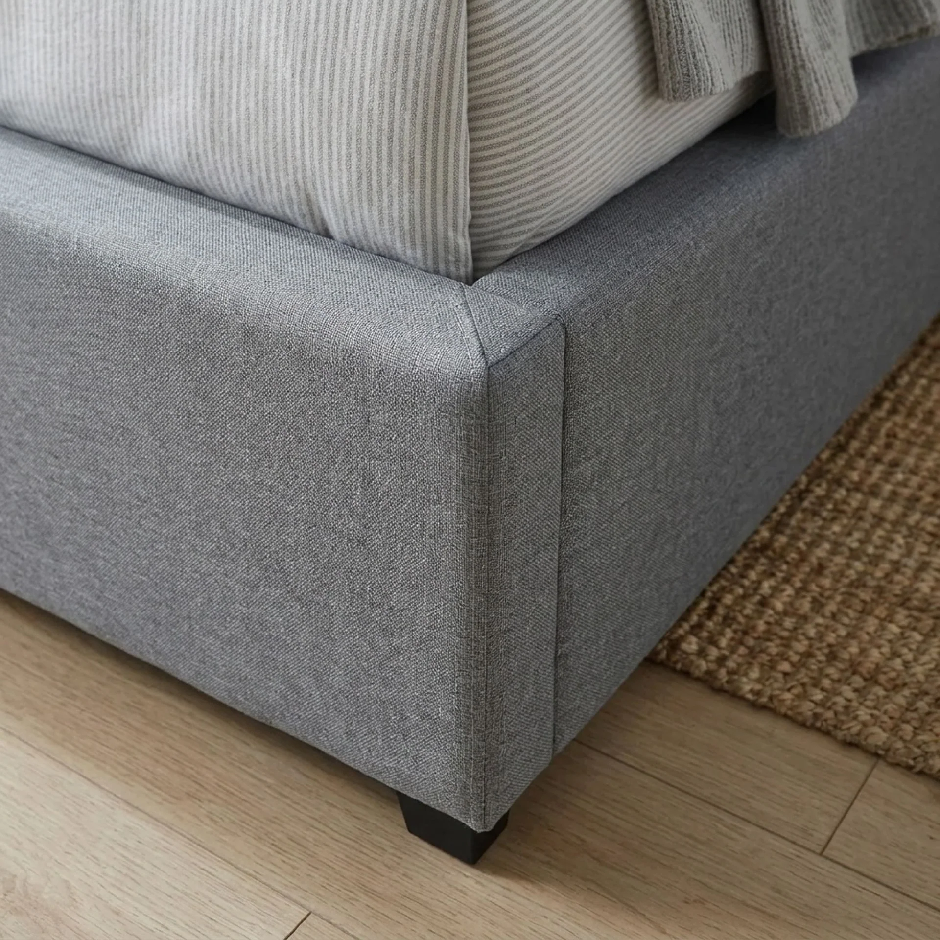 Shasta Fabric Slat Bed Frame with Headboard - Queen - Image 6