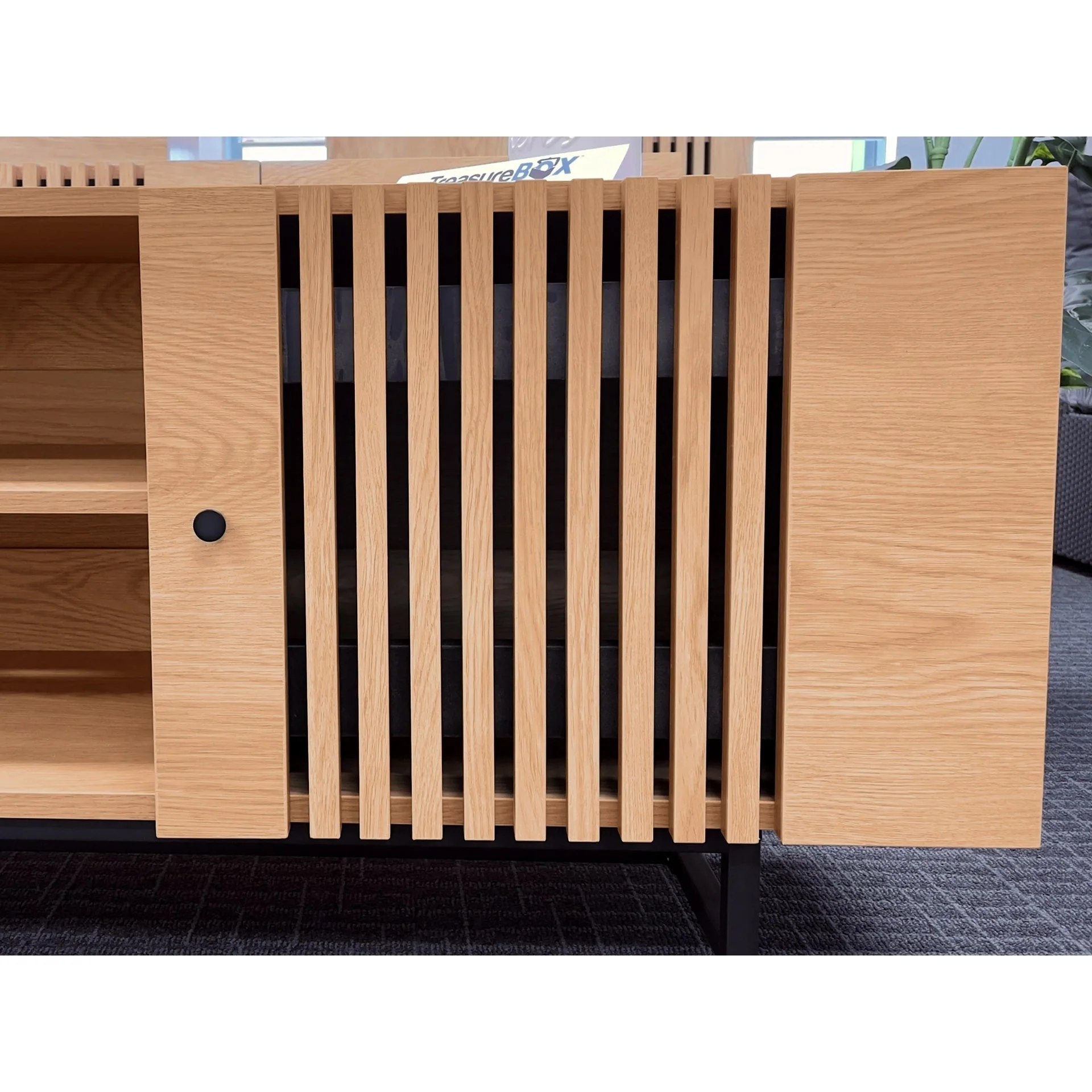 Tarkine 1.6m Entertainment Unit - Oak - Image 12